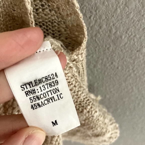 Evereve Shay Lace Up Top - Lace Up Detail - Neutral Color-Sz Medium - Picture 3 of 8